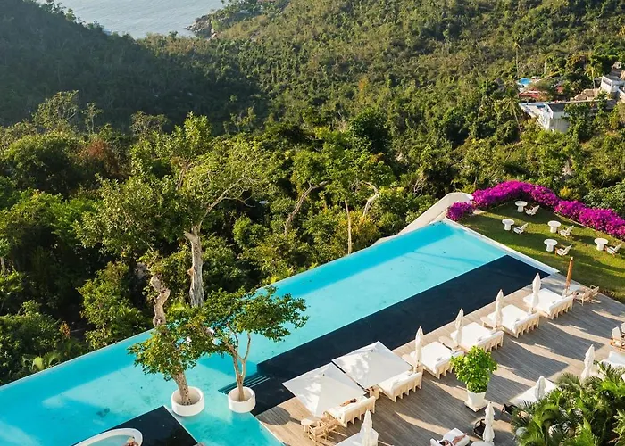 5 star hotel: Encanto Acapulco